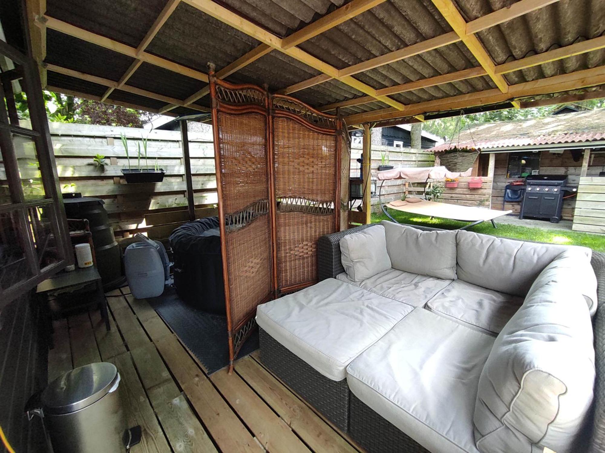 "Tempat Senang" Chalet On The Beautiful Veluwe With Airco Sauna Bbq Jacuzzi Beamer And Dog Putten Exterior foto
