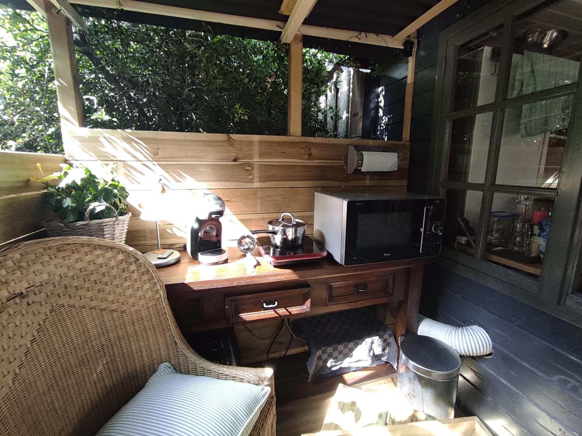 "Tempat Senang" Chalet On The Beautiful Veluwe With Airco Sauna Bbq Jacuzzi Beamer And Dog Putten Exterior foto